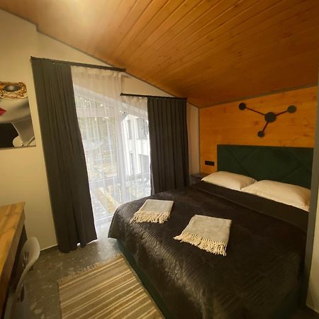 Aparthotel Феєрія Лісу Skhidnytsia Exterior foto